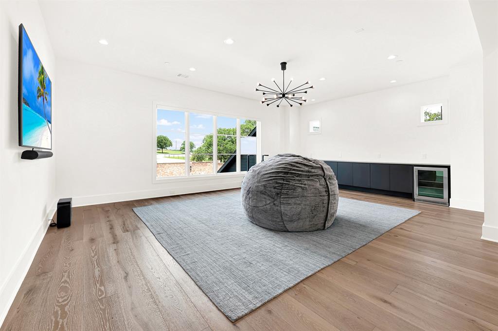 Stony Brook - Residential