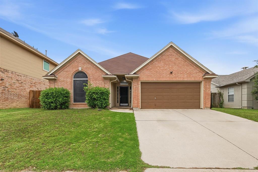 Price Improved! Seller offering up to $5,000 toward buyer closing costs or an interest rate buy-down with acceptable offer. Great Home in the HEB Area — No HOA!  This home has been well taken care of and is ready for its next owner. Inside, you will find fresh paint throughout, an updated kitchen with granite countertops, and an open layout that makes the space feel connected and easy to live in. The bedrooms are a good size and the home gets plenty of natural light.  Out back, there is a large yard with lots of room to enjoy, whether that is hosting friends, letting the kids play, or simply relaxing outside.  No HOA means you have more freedom with how you use the home. It is also in a great spot — close to major highways, shopping, restaurants, and schools that families love.  If you are looking for a clean, updated home in a great location, this one is worth a look. Schedule your showing today! I will refresh my listing, and I need to organize this to be catch eye and professional