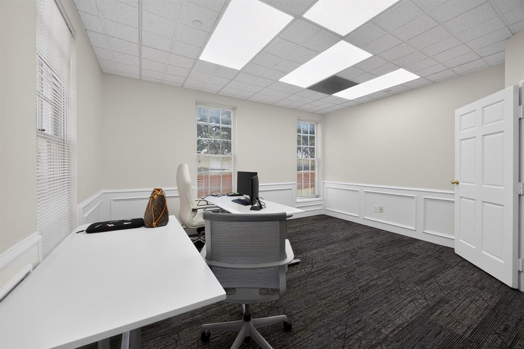 Georgetown Office Community - Commercial Sale