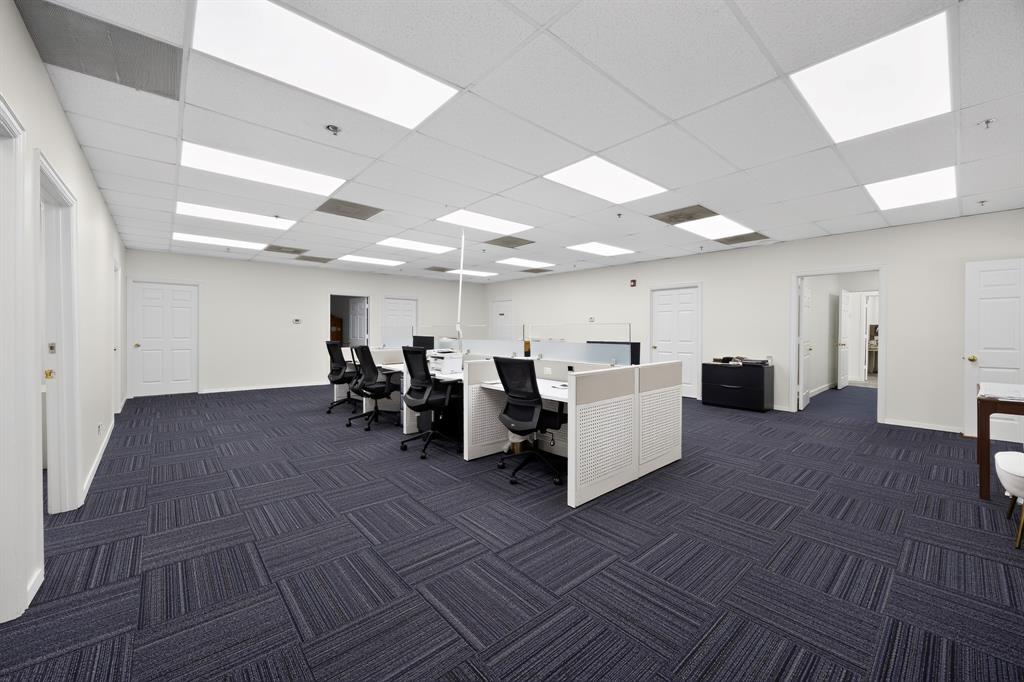 Georgetown Office Community - Commercial Sale