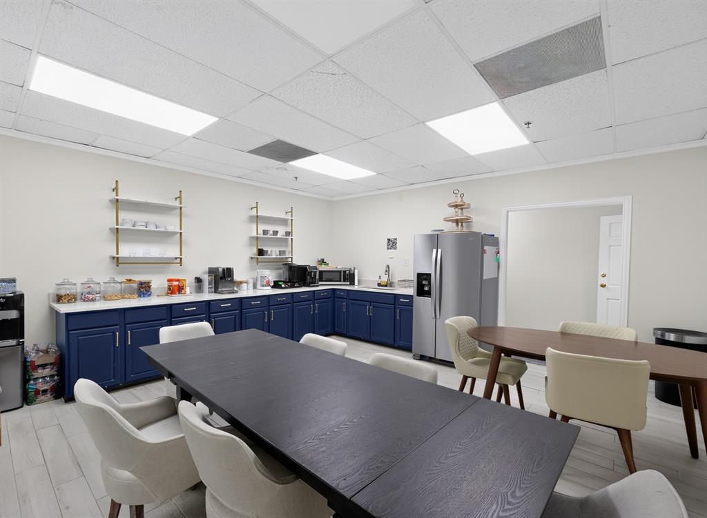 Georgetown Office Community - Commercial Sale
