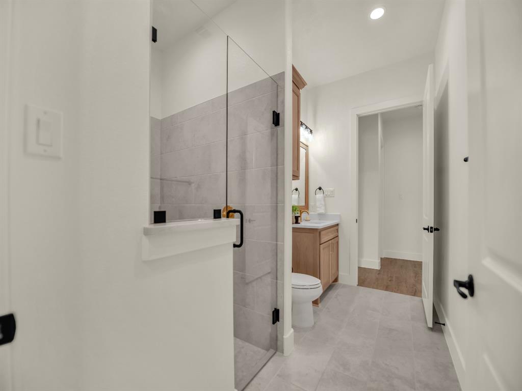 Overton Oaks - Residential