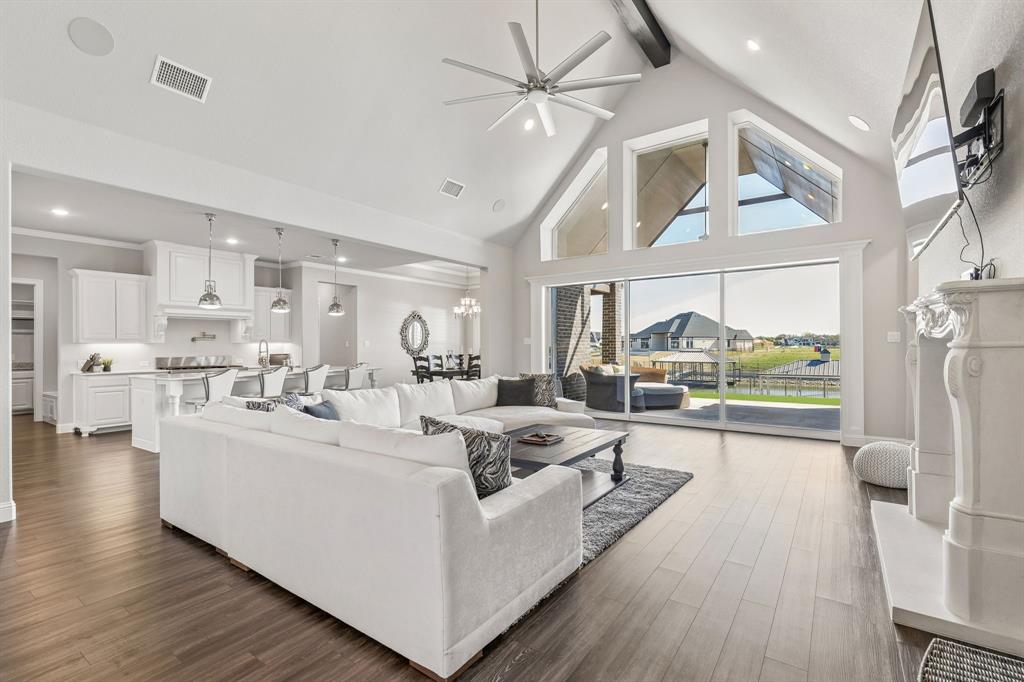 Resort On Eagle Mountain Lake - Residential