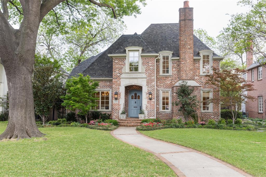 Pristine and updated Pier and Beam construction by Hawkins Welwood.  Traditional home yet transitional.  Fabulous floor plan with 11 foot ceilings down; gorgeous moldings!  Master bath and kitchen updated with white marble.  Viking appliances in kitchen.  Beautiful drive up on a 70 by 160 lot.  Oversized den with fireplace and very large game room upstairs.  Master bedroom has room for a sitting area.  Lovely backyard and there is room for a pool.   Beautiful treed front yard and lovely backyard gardens. Great block of Hanover!