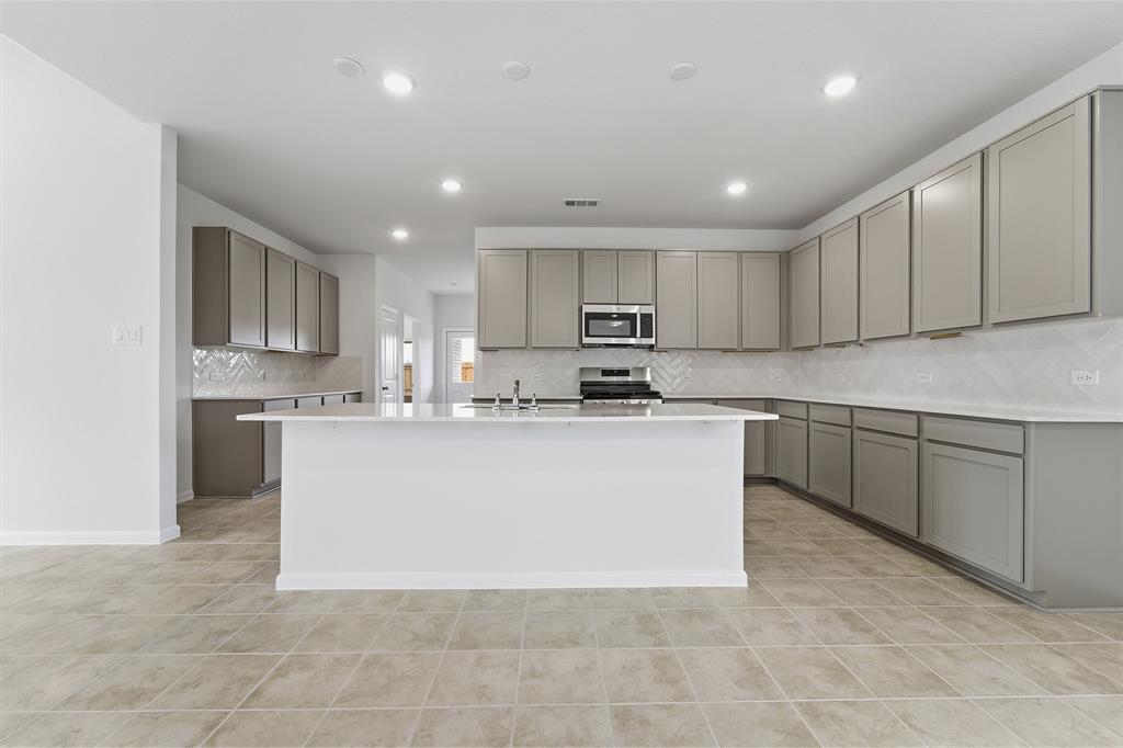 Saddlebrook Estates - Residential