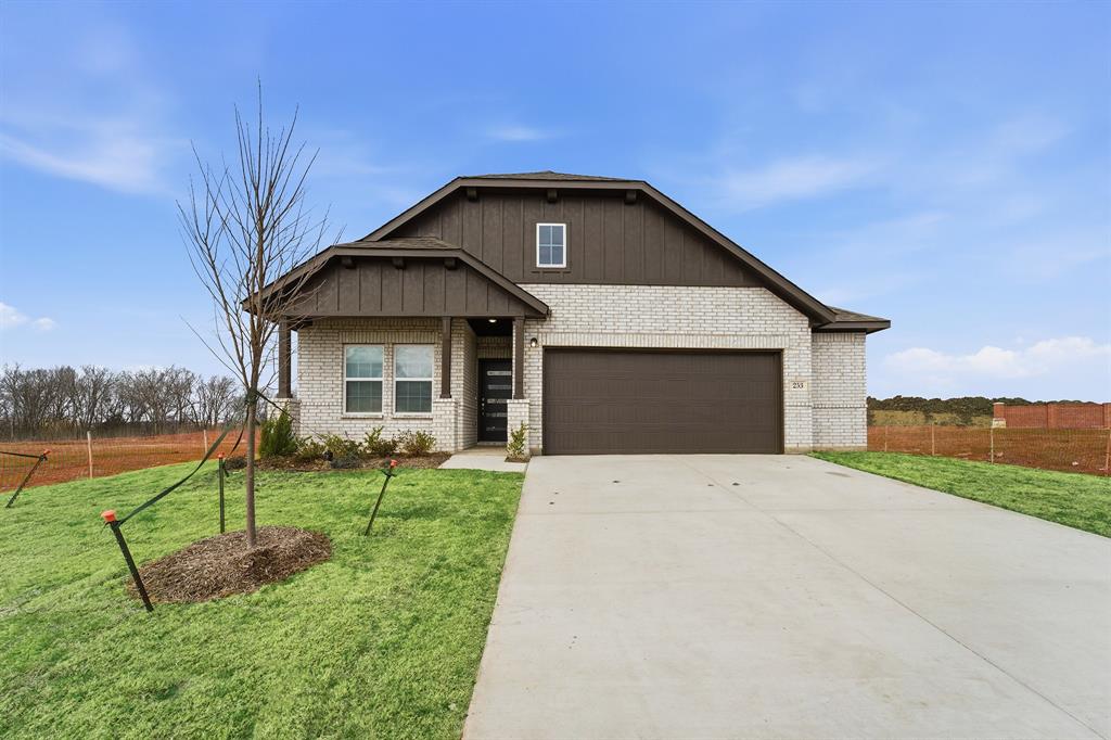Welcome to Saddlebrook Estates , a premier community in Waxahachie, TX offering the ideal blend of natural beauty and modern living. This master-planned community provides everything you need to live the lifestyle you’ve always dreamed of. Located just off US-287 , Saddlebrook Estates offers easy access to both Dallas and Fort Worth , making it the perfect location for commuters who want to enjoy the best of both suburban and urban living. While you're close to the hustle and bustle of the city, Saddlebrook Estates offers a peaceful, serene environment surrounded by natural beauty. Outdoor enthusiasts will love being near Lake Waxahachie , Bardwell Lake , and a wide variety of parks , fairgrounds , and other recreational venues perfect for family fun, fishing, and hiking. Whether you enjoy spending your weekends outdoors or relaxing at home, you’ll appreciate the peaceful ambiance of this community. Inside Saddlebrook Estates , you’ll find a variety of world-class amenities to enhance your lifestyle. Spend time with family and friends at the community pool , the amenity center , or explore the acres of open green space and multiple hiking and biking trails. This community is designed to keep you, your family, and your pets active, engaged, and relaxed. For families, Saddlebrook Estates is in the highly regarded Waxahachie ISD , and with a newly constructed onsite elementary school , your children will have the convenience of walking to school every day. This makes Saddlebrook Estates a top choice for families looking for a great place to raise their children while staying connected to work and school. At CastleRock,  we offer an incredible selection of new home floor plans that can be customized to fit your family's unique needs, style, and budget. From modern finishes to energy-efficient designs , every detail is carefully crafted to provide a home that is both functional and beautiful. Visit our model home today!