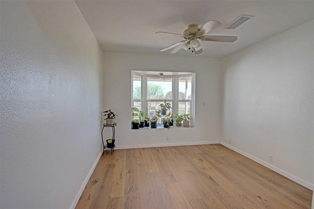 ACRES: 1.000 ABST: 2156 SURVEY: PIERCE D E TR: BLK - Residential