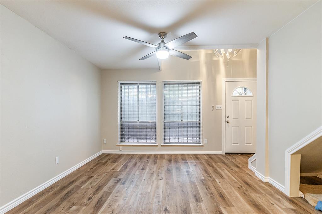 Condo Country creek - Residential