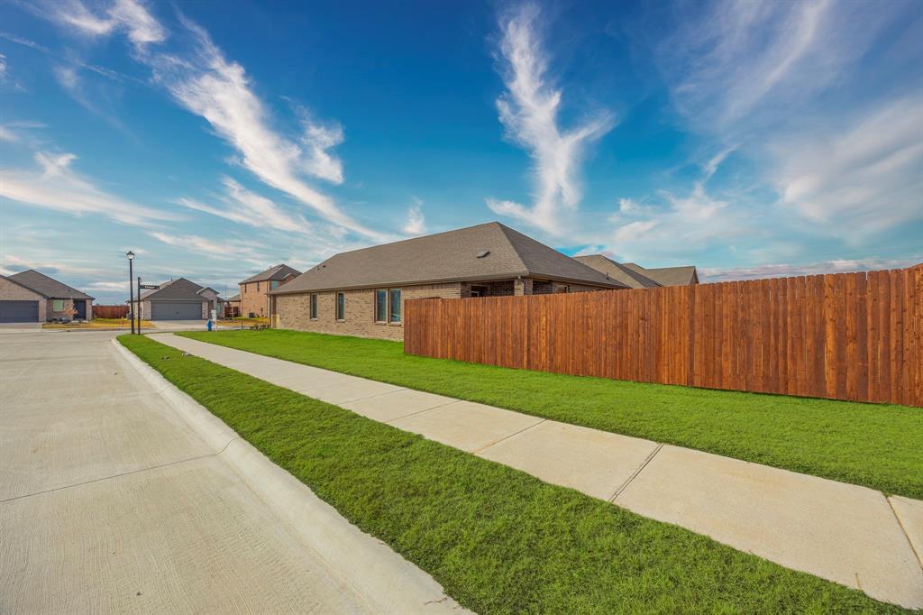 Elevon - Residential