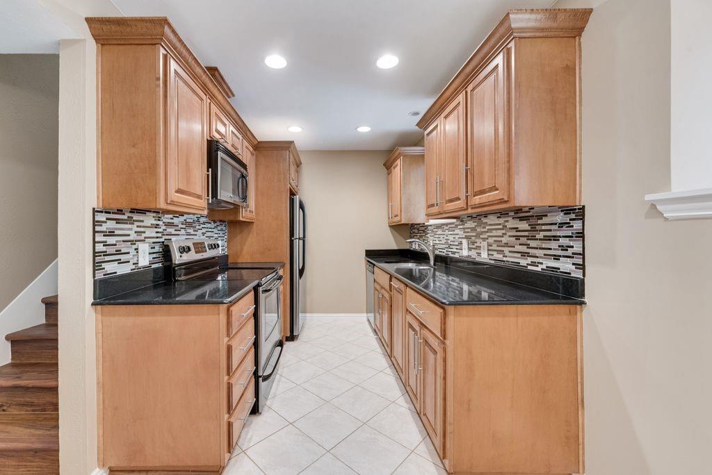 Quail Run Condo - Residential