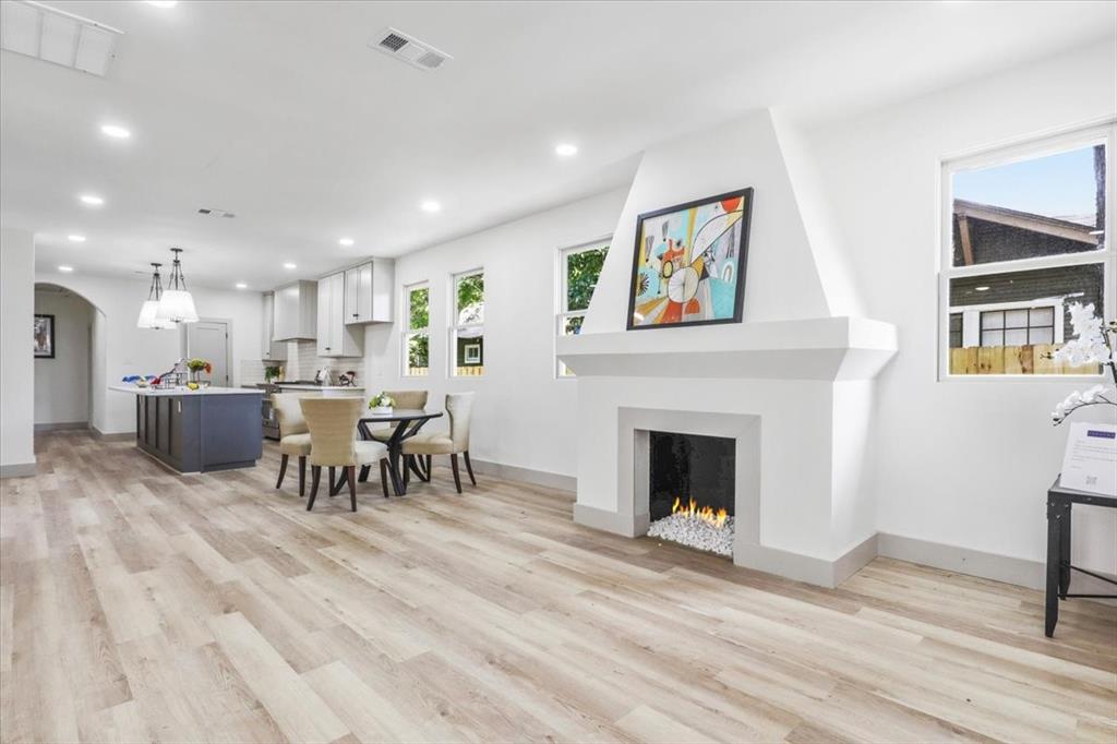 Junius Heights - Residential