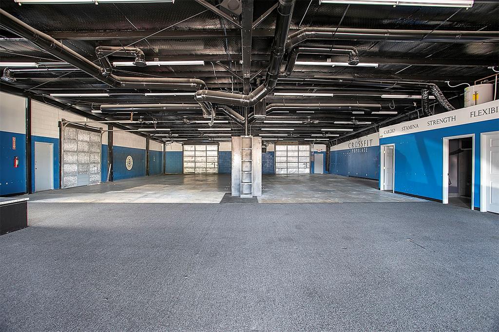 FENTON MOTORS ADDN - Commercial Lease
