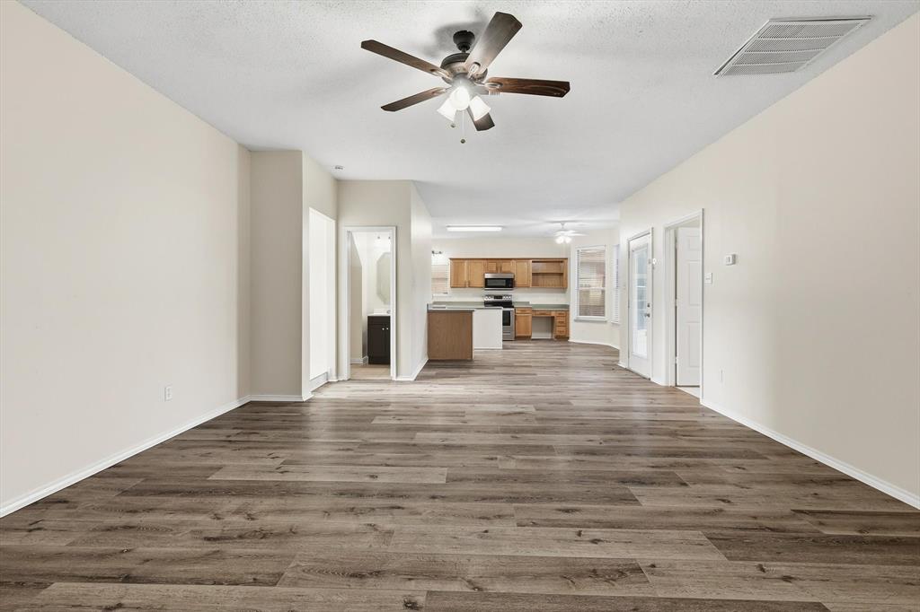 Huntington Village Ph III Add - Residential