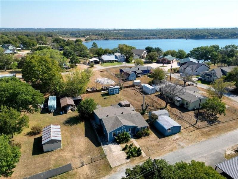Moss Lake Estate - Residential