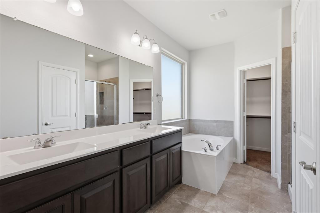Hawthorne Meadows - Residential