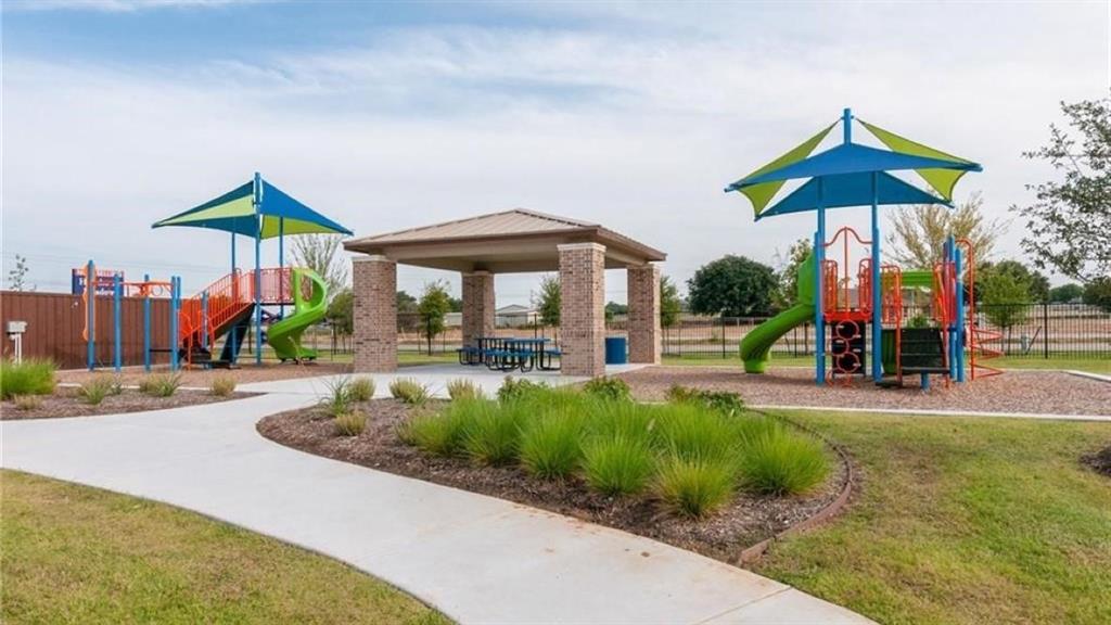 Hawthorne Meadows - Residential