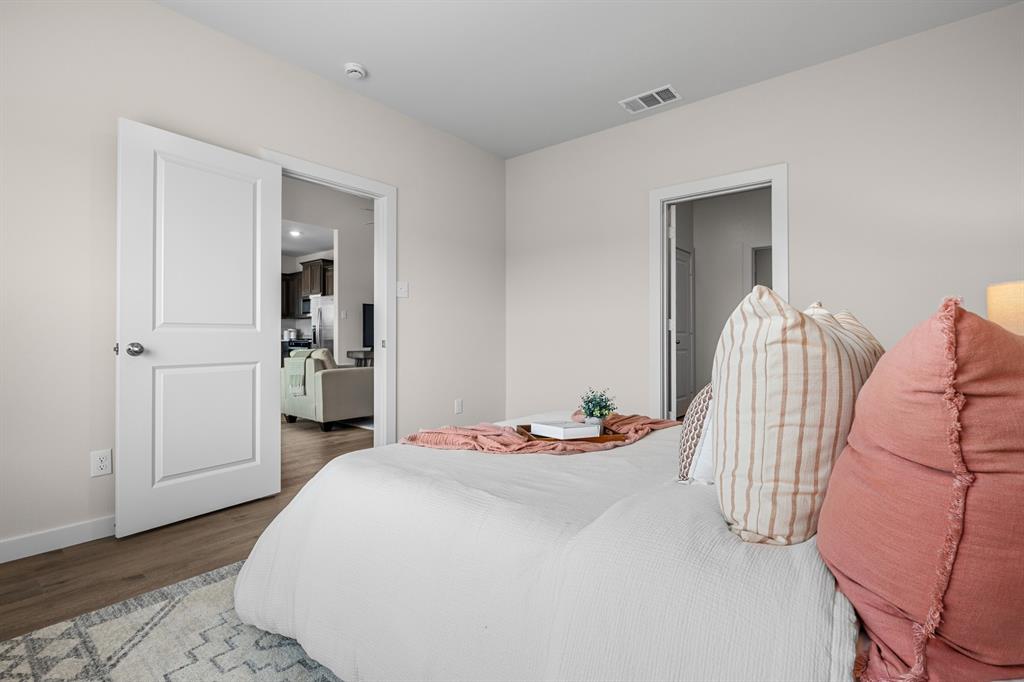 Vista West - Residential