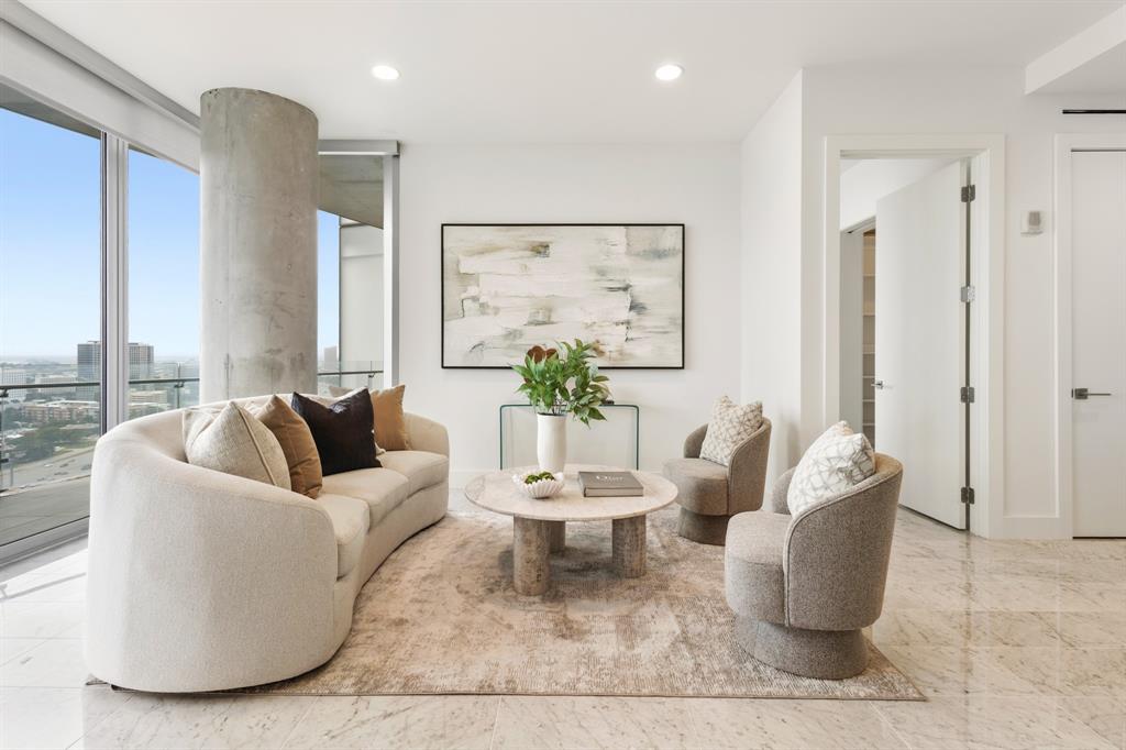BLEU CIEL CONDO - Residential