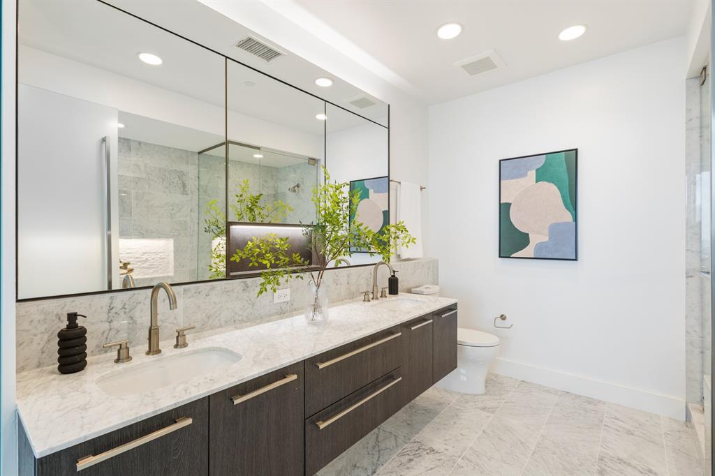 BLEU CIEL CONDO - Residential