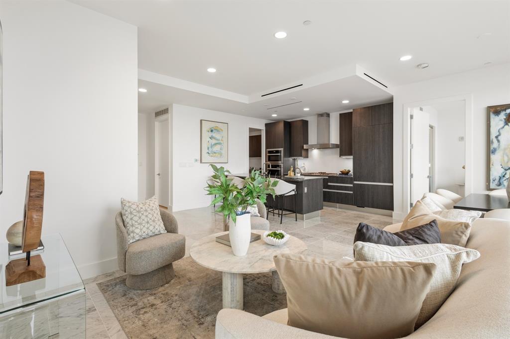 BLEU CIEL CONDO - Residential