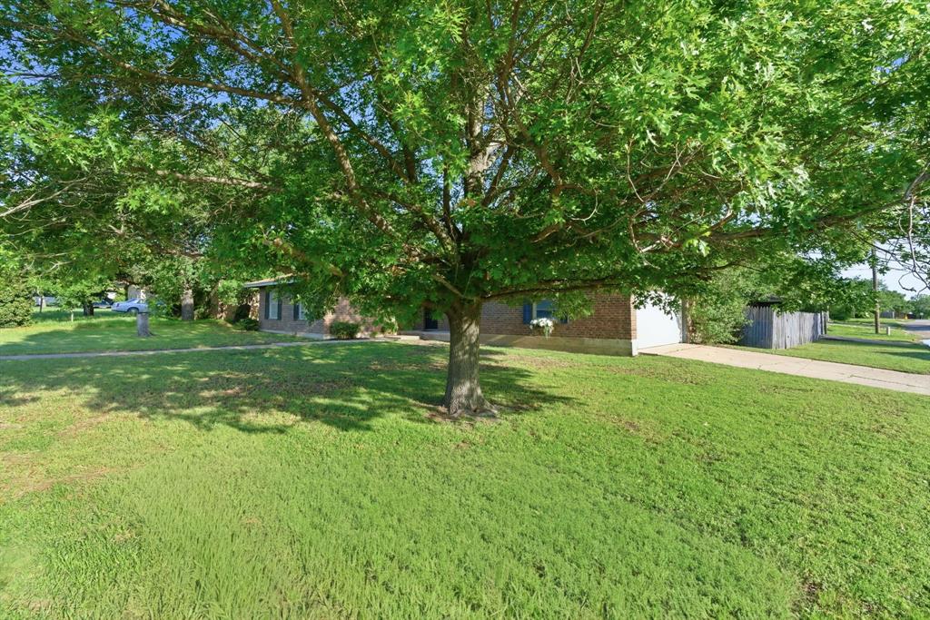 Royal Oaks - Residential