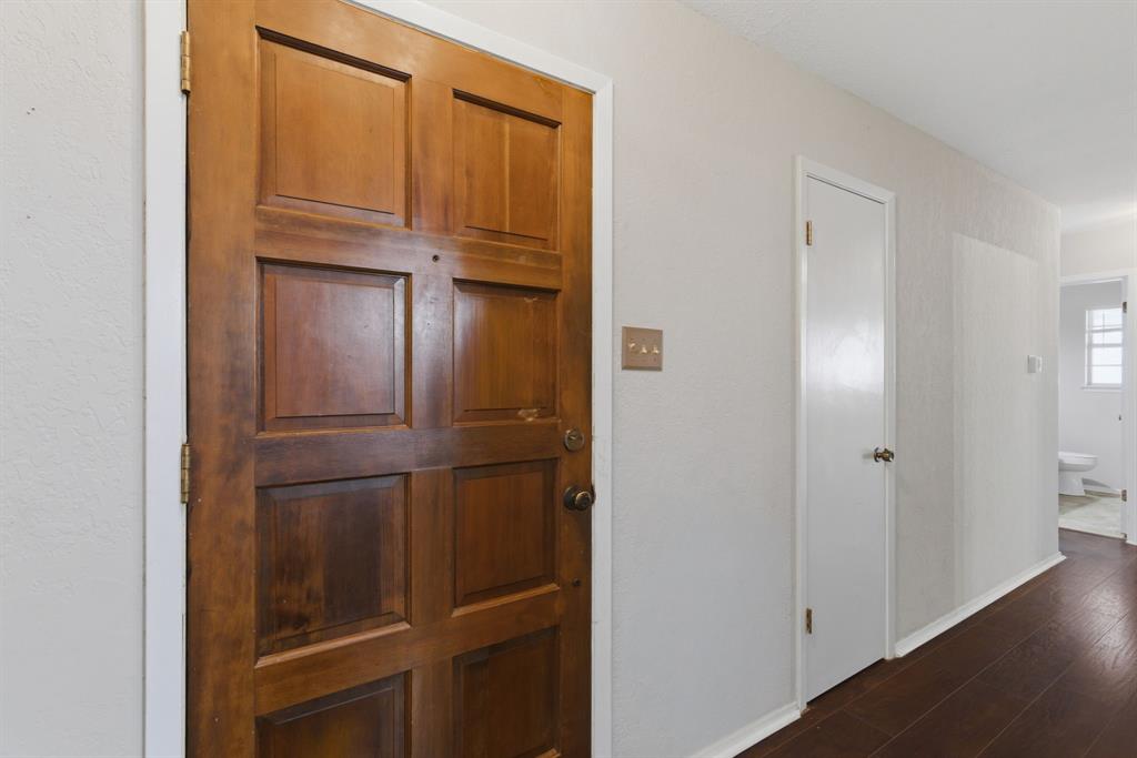 Royal Oaks - Residential