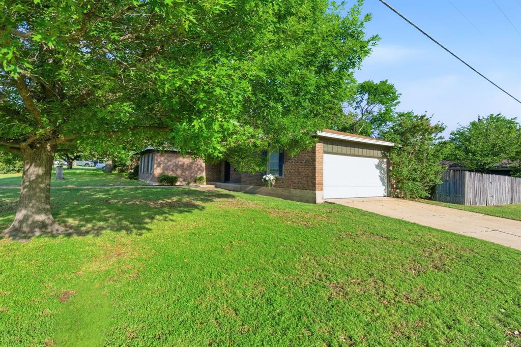 Royal Oaks - Residential