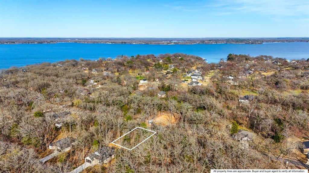 Lot 130 brings together privacy, community, and lake access in one neat package. At .138 acres, this wooded homesite offers flexibility to build your weekend retreat or future full-time home on Cedar Creek Lake.
Beachwood Estates is known for its family-friendly atmosphere and impressive amenities — pool, playground, tennis and pickleball courts, boat ramp, and pier. You can be on the water within minutes, then back home grilling under the trees before sunset. That’s the rhythm of life here.