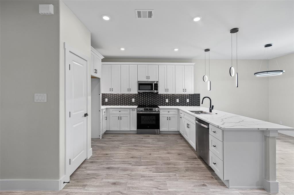 Canyon Creek - Residential