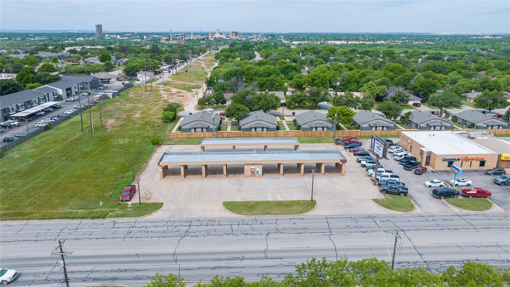 Radford Hills - Commercial Sale
