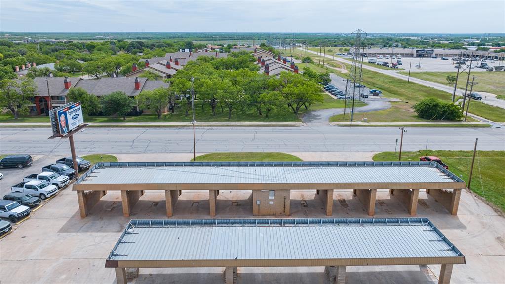Radford Hills - Commercial Sale