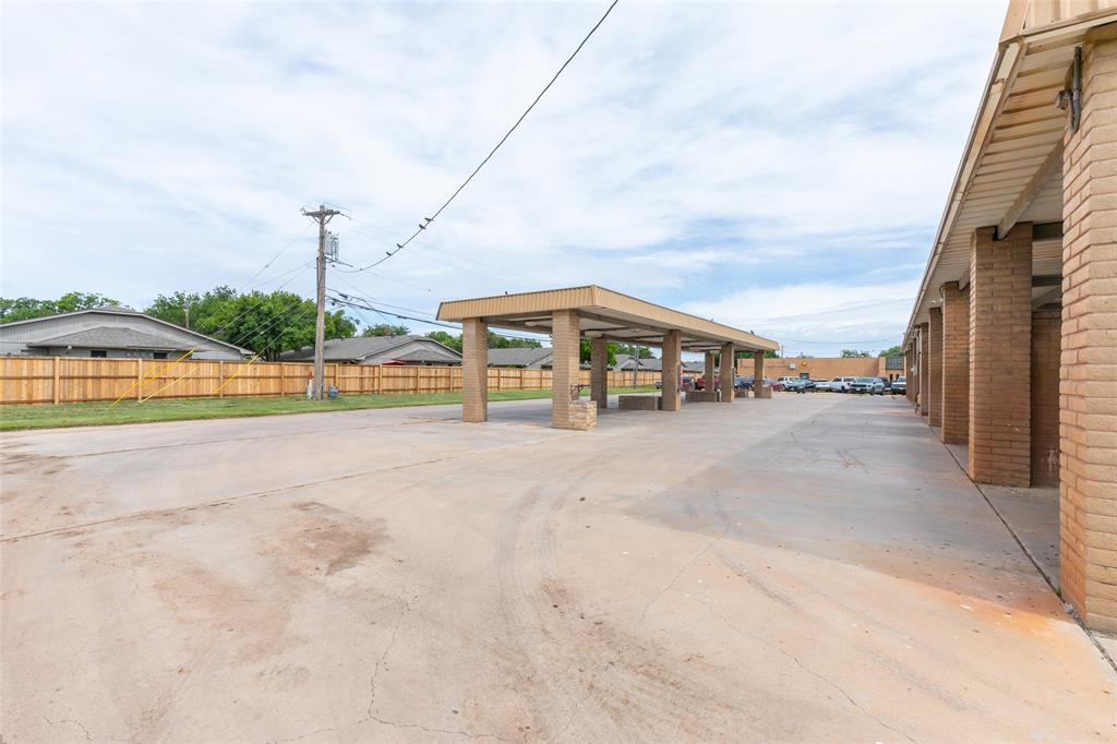 Radford Hills - Commercial Sale