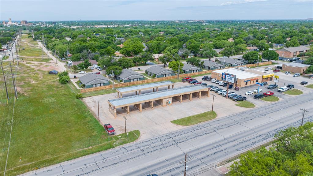 Radford Hills - Commercial Sale