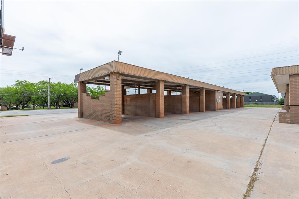 Radford Hills - Commercial Sale