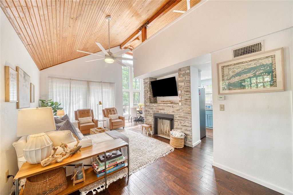 Tall Tree - Residential
