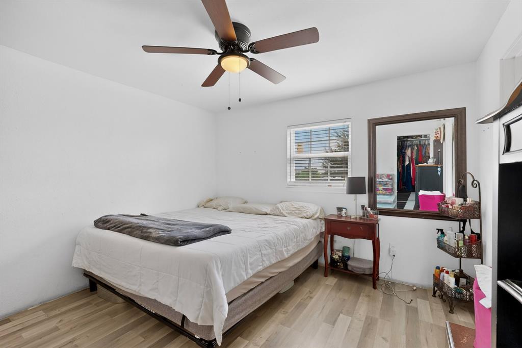 None (Acreage Tract) - Residential