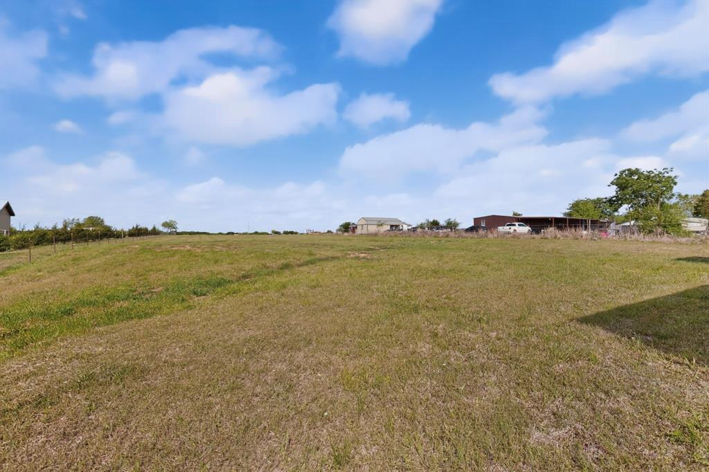 None (Acreage Tract) - Residential