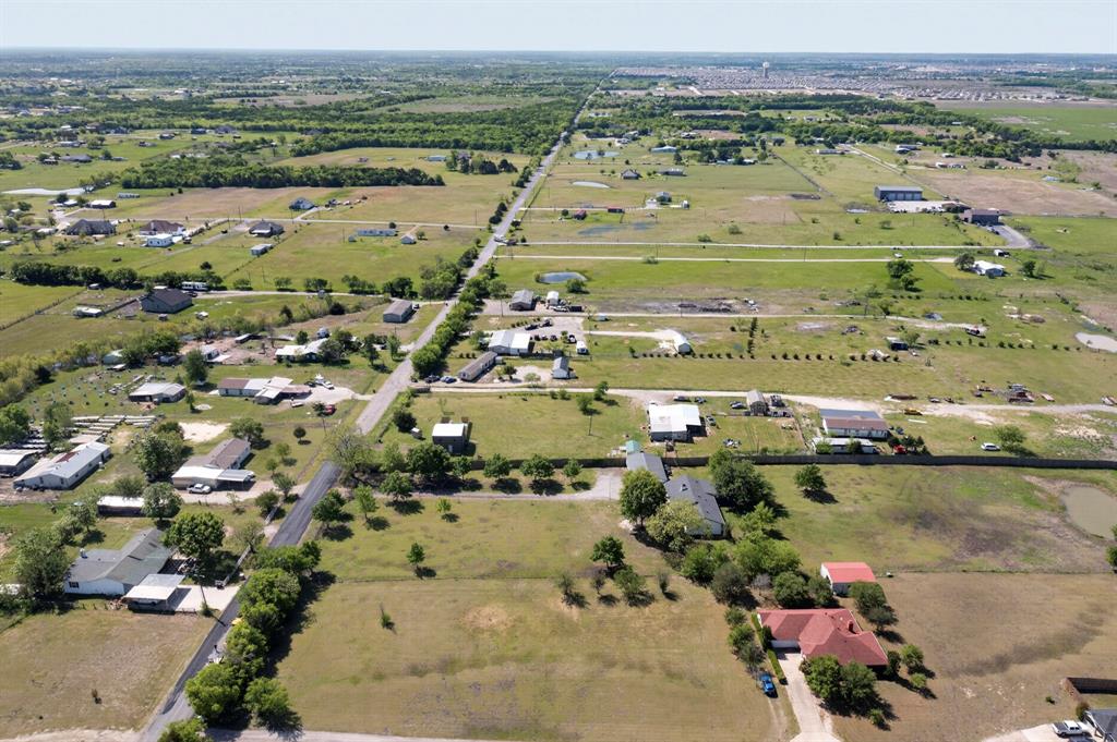 None (Acreage Tract) - Residential