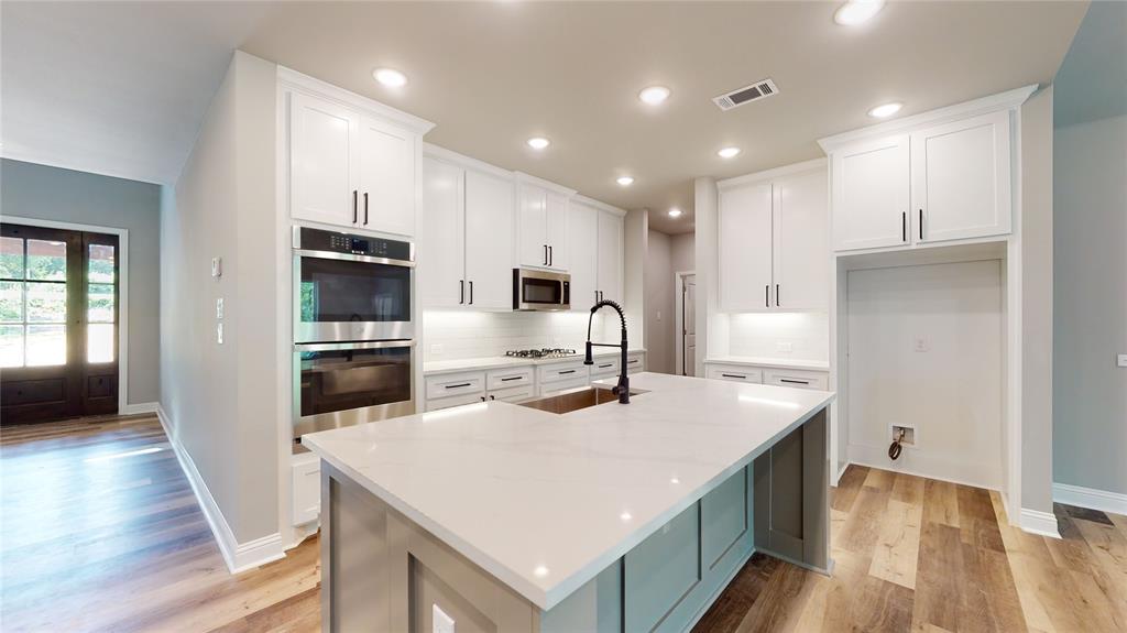 Ridgeview Court Estates Rep - Residential Lease