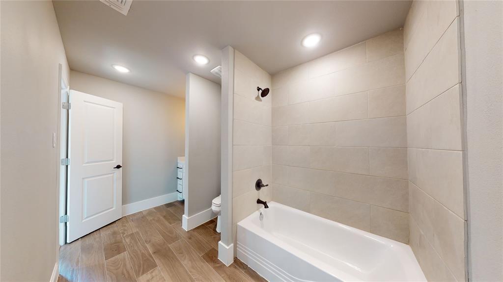 Ridgeview Court Estates Rep - Residential Lease