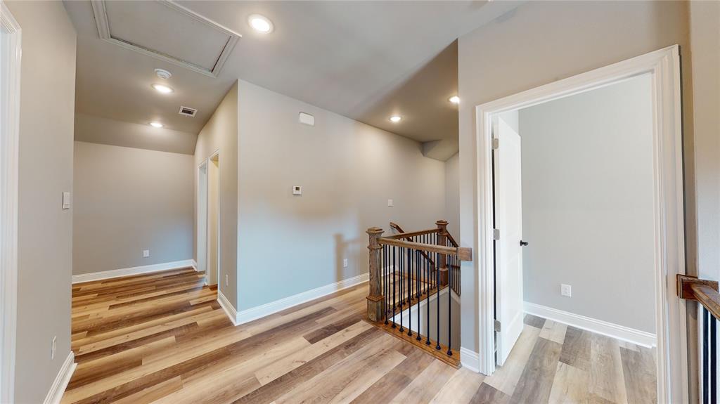 Ridgeview Court Estates Rep - Residential Lease