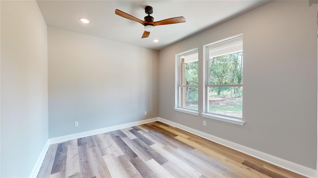 Ridgeview Court Estates Rep - Residential Lease