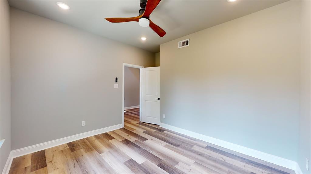 Ridgeview Court Estates Rep - Residential Lease