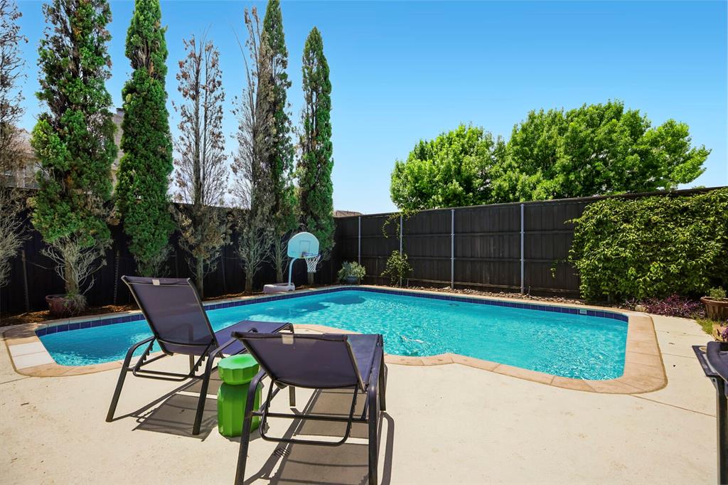Only available home in the neighborhood with a pool! Priced aggressively and well below many comparable homes in the area, this 4-bedroom, 2.5-bath corner-lot home in Sonora Ridge offers a rare opportunity to buy with built-in value from day one. The home could use some cosmetic TLC, but the fundamentals are strong, the layout is functional, and key big-ticket items have already been addressed, including a new roof and recently renovated pool surface.

The main level offers an open, practical layout with comfortable living and entertaining spaces. A dedicated office or flex room near the front of the home provides options for work, study, hobbies, or play. The kitchen includes an island, pantry, and functional workspace, opening naturally to the main living areas.

Upstairs, all four bedrooms are thoughtfully located together. The spacious primary suite features high ceilings, a generous room size, and an ensuite bath with dual sinks, a soaking tub, and separate shower. Three additional bedrooms offer flexibility for family, guests, or office space.

The backyard is a major highlight with a fully fenced yard, in-ground pool with renovated surface, and covered patio for relaxing or entertaining. This is not a top-of-market listing pretending to be perfect. It is a smartly priced home with strong bones, meaningful updates, and real upside for a buyer who sees the opportunity.

Zoned to McKinney ISD with Lois Lindsey Elementary nearby. Convenient access to US-75 and Hwy 399, plus shopping, dining, parks, and Historic Downtown McKinney just a short drive away. Current interest rate may be assumable. Discounted rate options and no-lender-fee future refinancing may be available for qualified buyers.