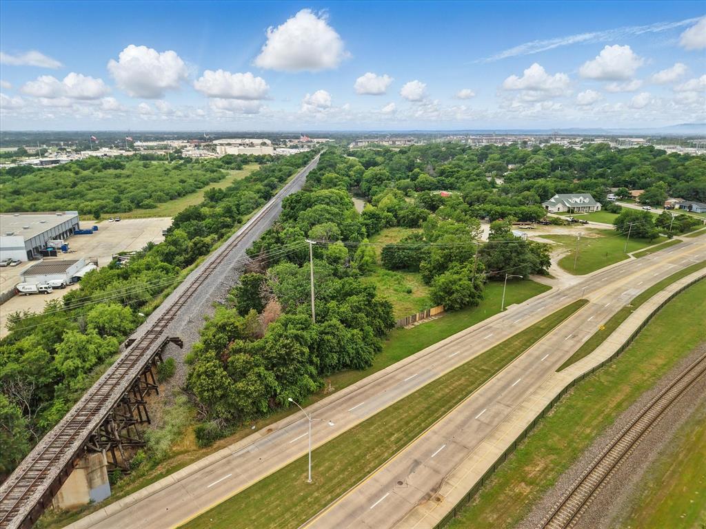 Waggoner - Land