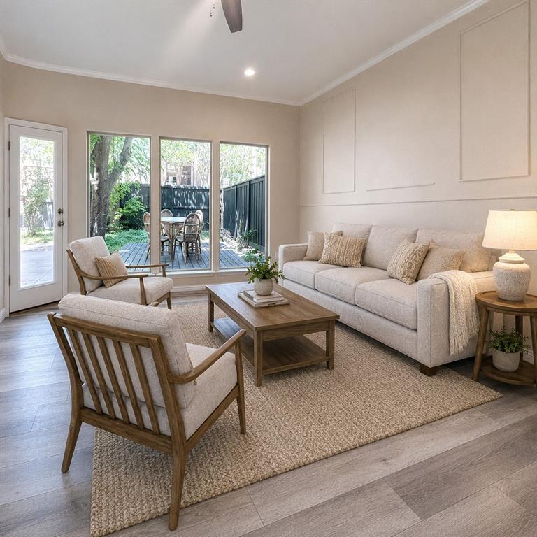 Oaks on Montfort - Residential