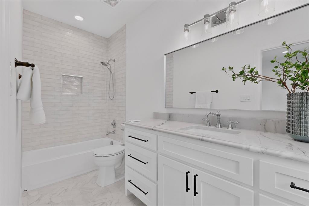 Canyon Creek 02 - Residential