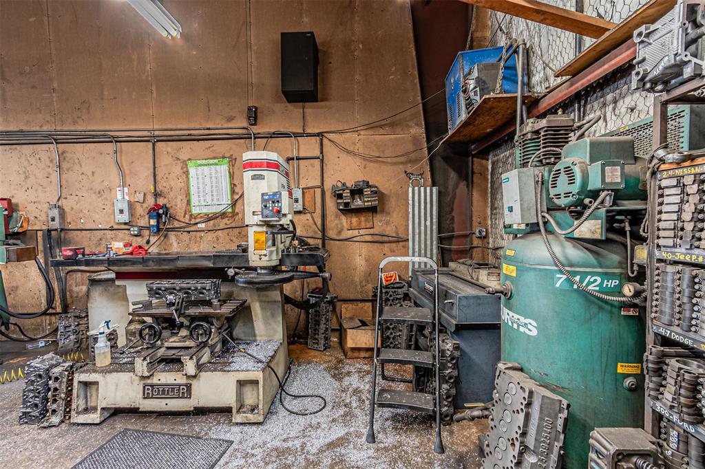Es Dilido Road 503 Fr John West - Commercial Sale