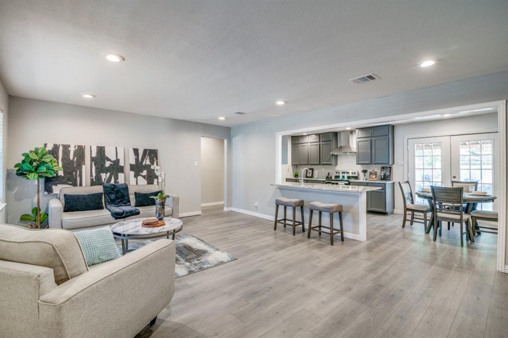 Country Club Estates - Residential