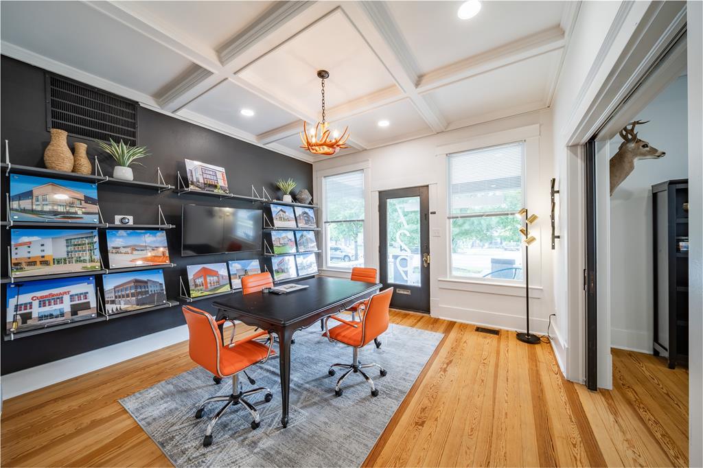 Miller & Stemmons Add - Residential
